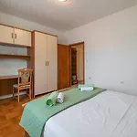 Margerita With Private Pool, Yard And Parking * Kastelir