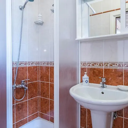 Villa Margerita With Private Pool, Yard And Parking