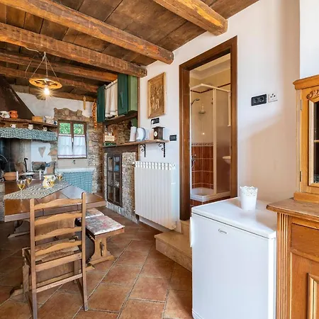 Margerita With Private Pool, Yard And Parking Villa